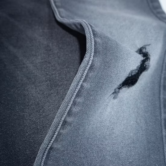 Zz1252 Umweltfreundlicher Repreve-Polyester-Baumwoll-Spandex-Jeansstoff in Grün